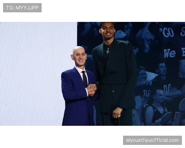 达拉斯飞翼连续两年获状元签，2026选秀聚焦阿齐·富德